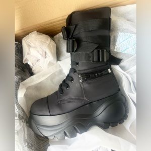Mad Hustle Pocket Combat Boots